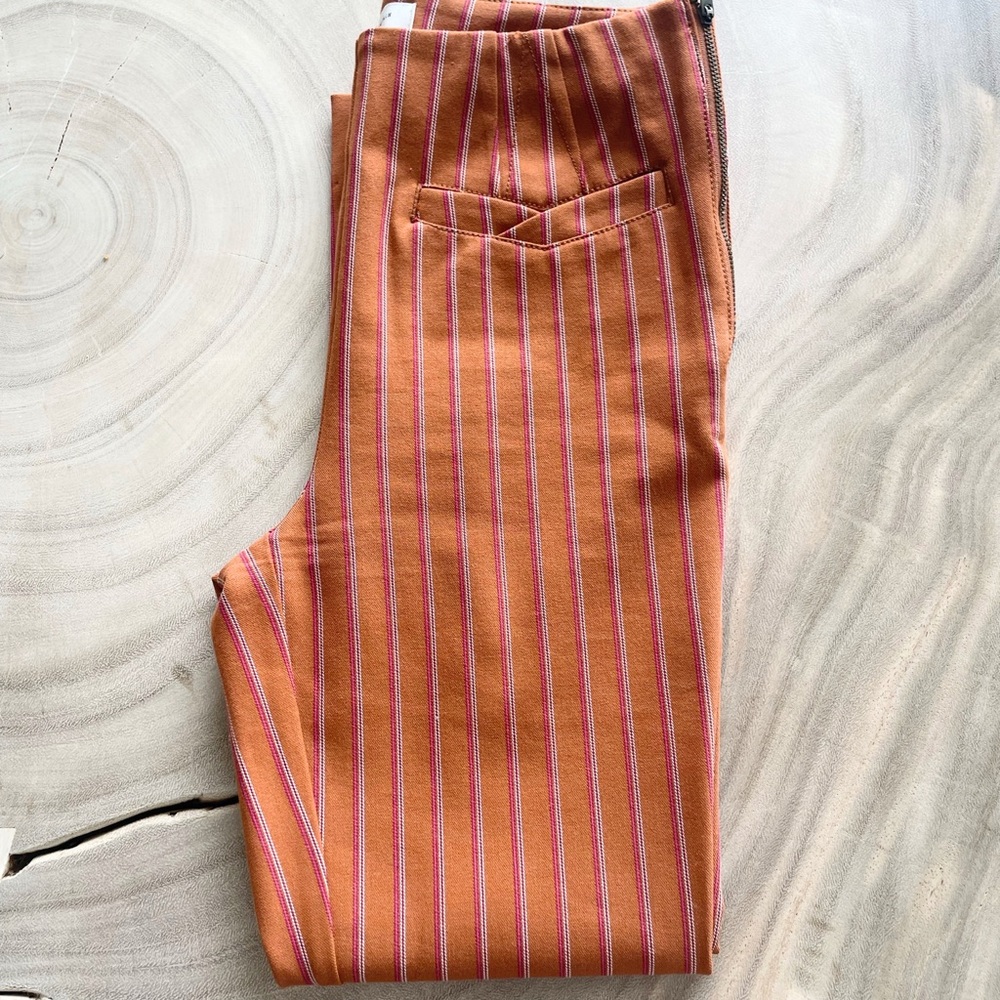 Anthropologie Womens Orange Striped Skinny Pants. Super cute & slim fit